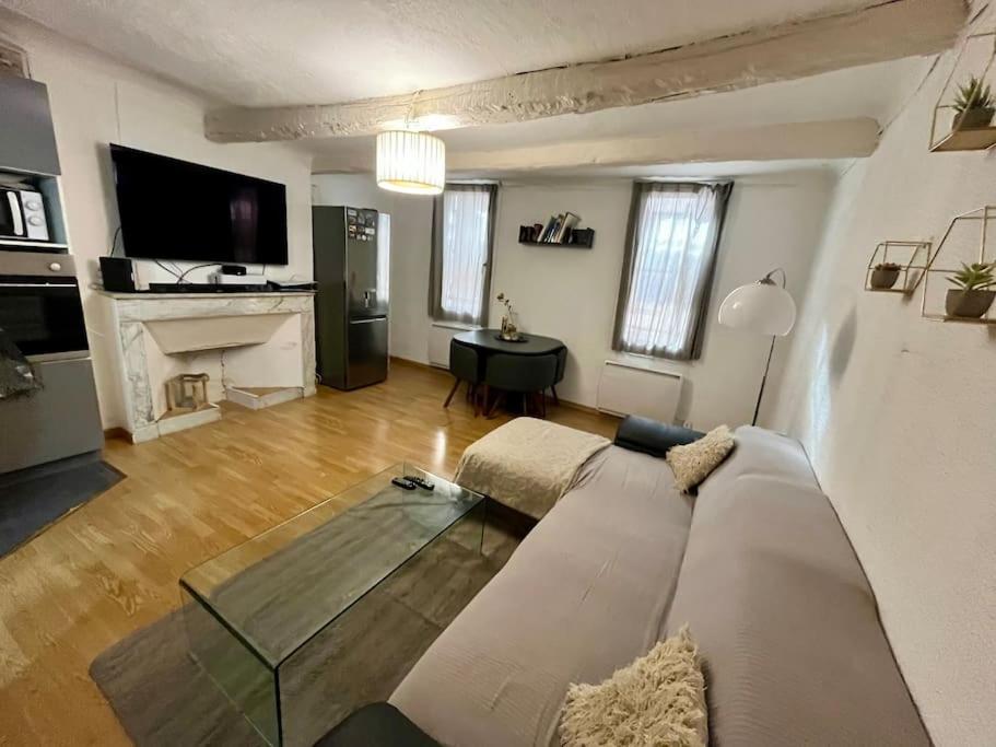 Charmant Appartement 2 Pieces En Plein Centre Ville Historique エクス＝アン＝プロヴァンス エクステリア 写真