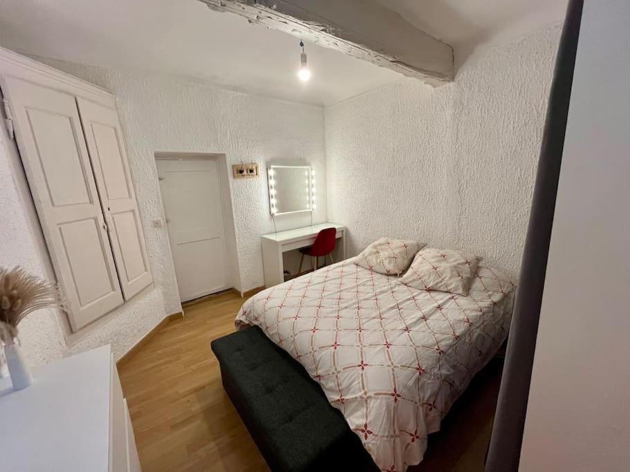Charmant Appartement 2 Pieces En Plein Centre Ville Historique エクス＝アン＝プロヴァンス エクステリア 写真