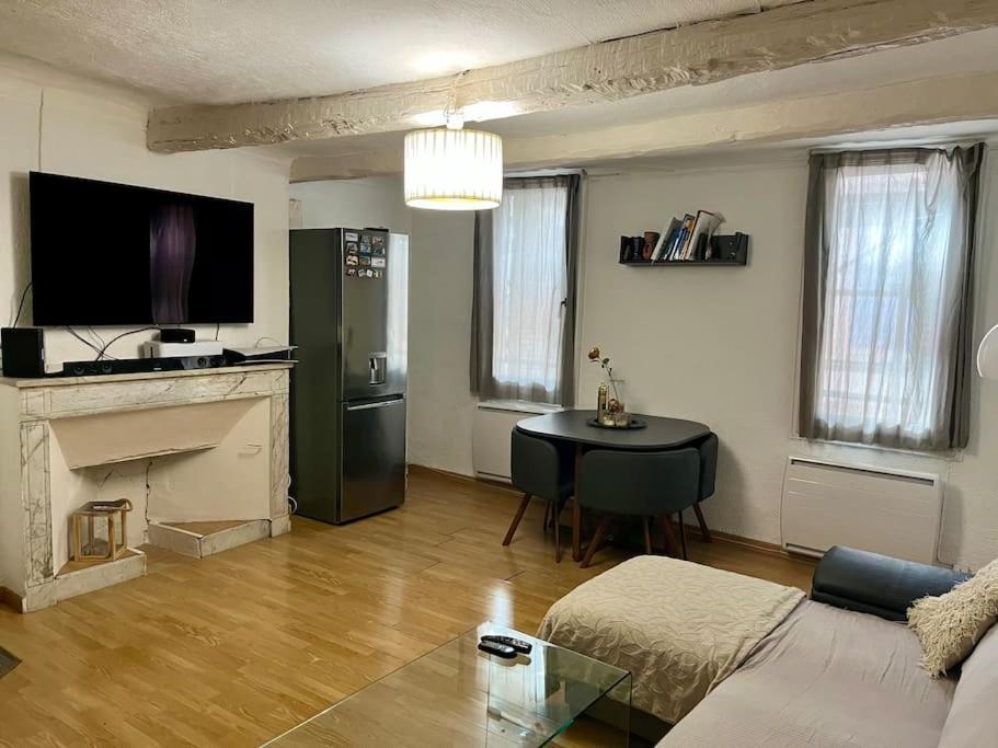 Charmant Appartement 2 Pieces En Plein Centre Ville Historique エクス＝アン＝プロヴァンス エクステリア 写真