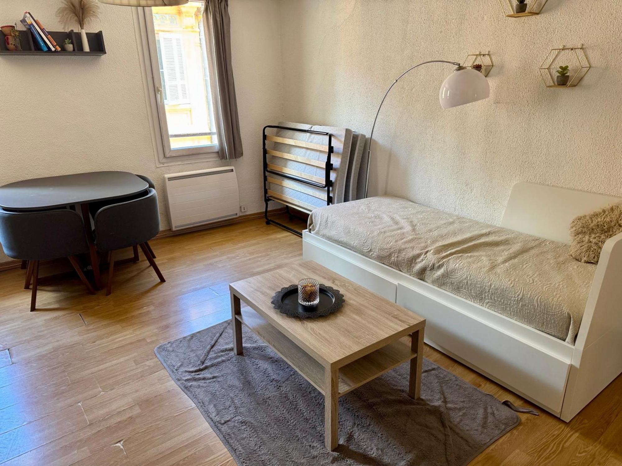 Charmant Appartement 2 Pieces En Plein Centre Ville Historique エクス＝アン＝プロヴァンス エクステリア 写真